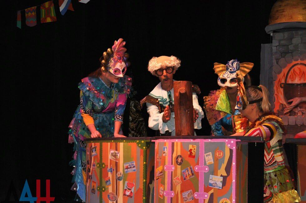 ДНР. Постановки Донецкого республиканского академического театра кукол в ближайшее время смогут увидеть жители центральной...