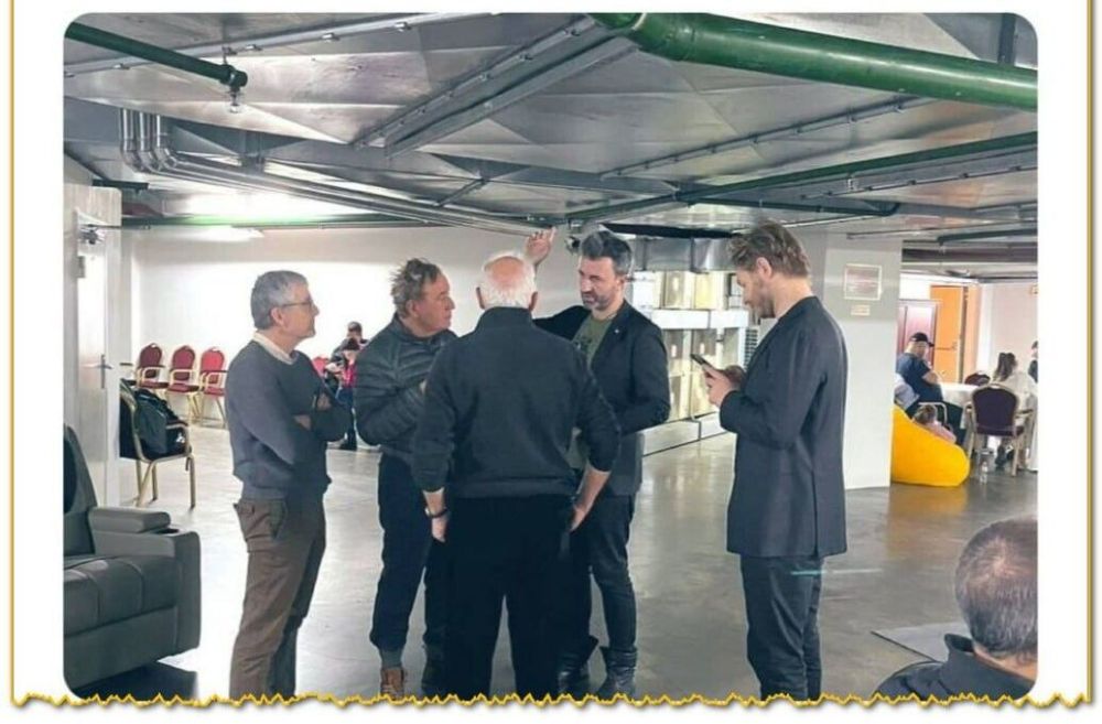 Марина Ахмедова: Сегодняшнее утро Боррель встречал в Киеве не со стаканом апельсинового сока, а в бомбоубежище