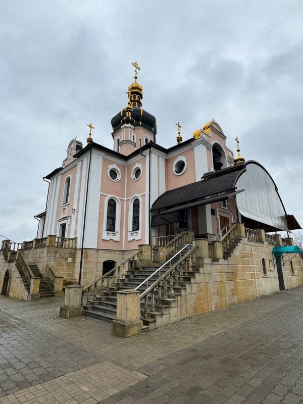 ��������� ���������: ���� ������� �� �����-������������� ����� � ������� ��� ���� ���� � �������� � ���� ����� �������� ���