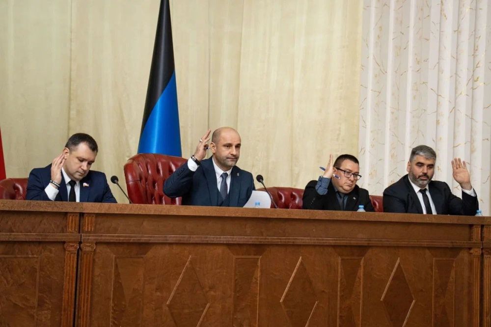 Юрий Покинтелица: На пленарном заседании весенней сессии 2024 года Народного Совета Донецкой Народной Республики I созыва мы обсудили и приняли несколько важных законопроектов