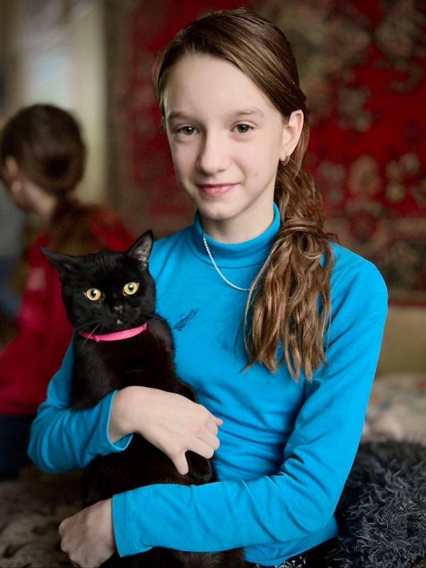 Марьяна Наумова: ЗДЕСЬ, НА САМОМ КРАЮ ВОЙНЫ, МИР ИЗМЕРЯЕТСЯ СЛЕЗАМИ: