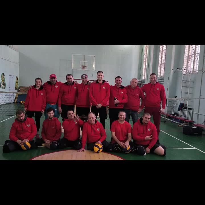 Юрий Мартынов: Комплекты спортивной экипировки переданы сборной команде Донецкой Народной Республики по волейболу сидя от Фонда "Наш спорт"