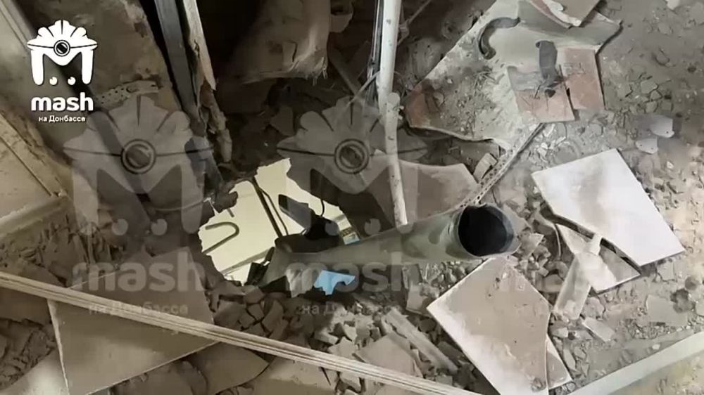 Последствия обстрела больницы им. Калинина в Донецке