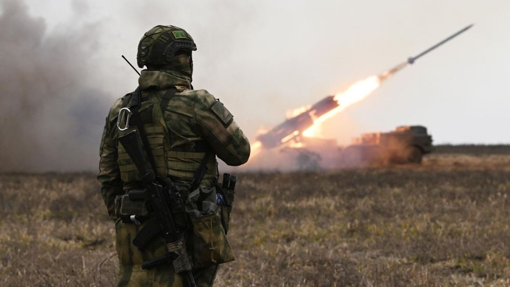 Bloomberg ������������ ������ ������� ��� �����