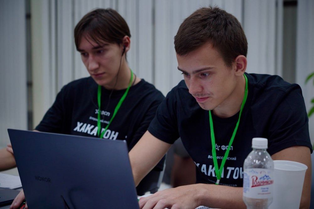 Юрий Мартынов: 28 февраля совместно с Федерацией спортивного программирования по Донецкой Народной Республике провели первые Республиканские соревнования по спортивному программированию в дисциплине «Программирование алгоритмическое»!