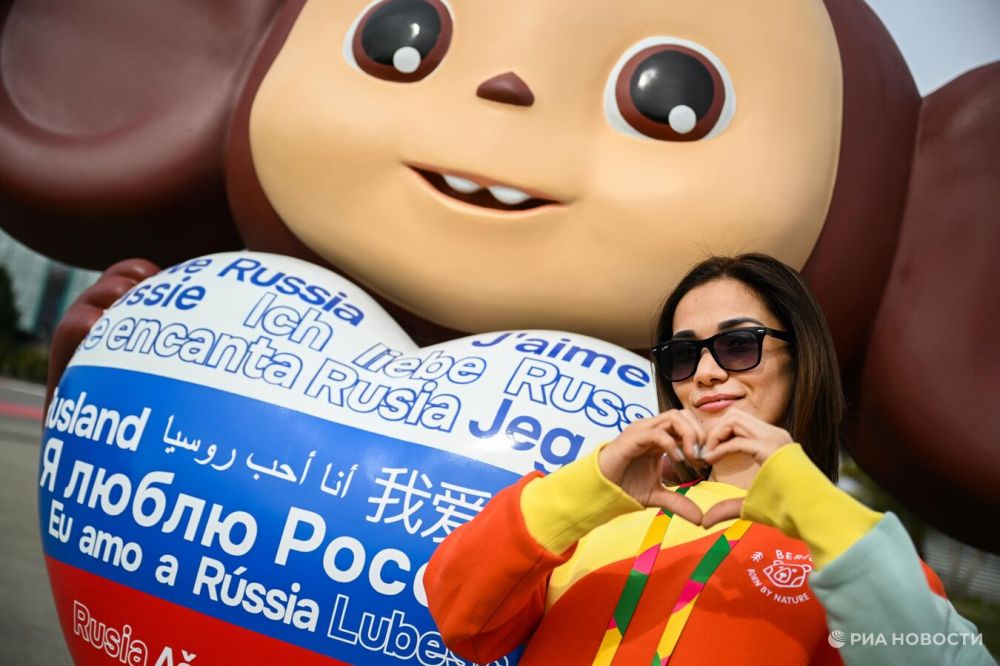 Артем Жога: иностранные участники ВФМ передадут свои впечатления родным