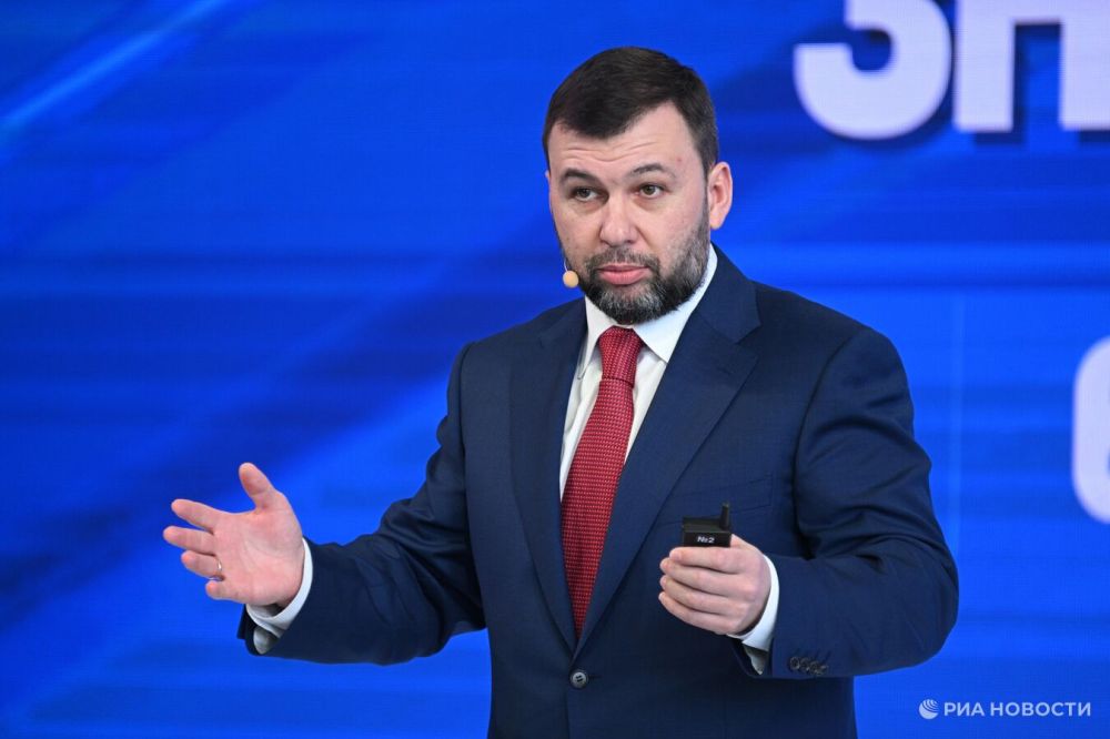 Пушилин прочитал участникам ВФМ в Сириусе лекцию о жизни в новых регионах