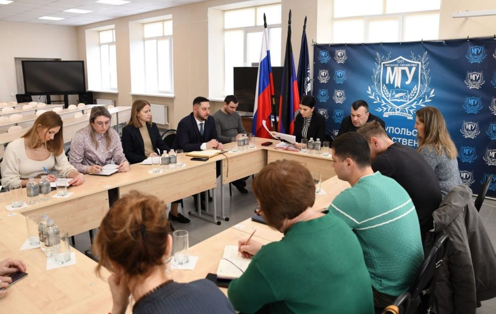 11 марта состоялось рабочее совещание по вопросам организации мероприятий Шестого Международного мультикультурного фестиваля «Звезды над Донбассом – 2024»