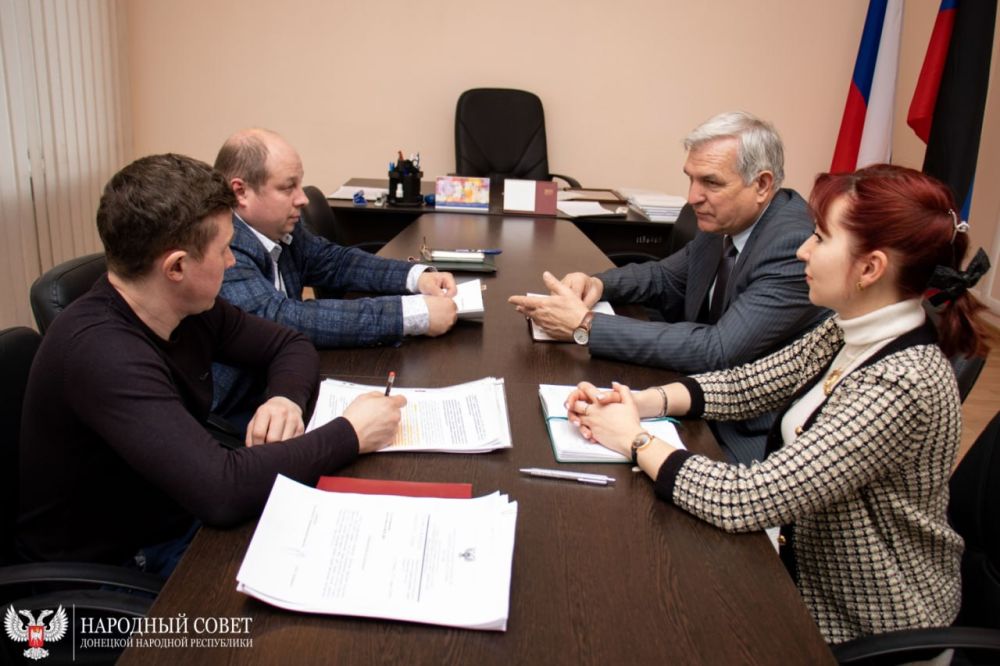 В ДНР работают над законами для поддержки предпринимателей в сфере здравоохранения