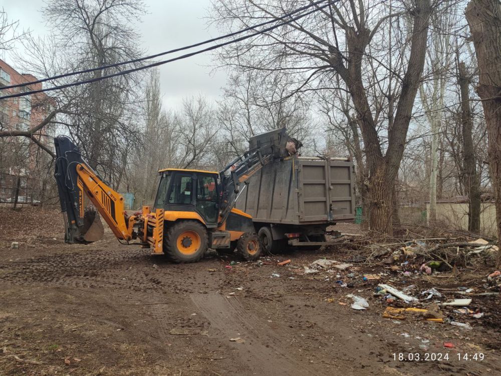 Василий Ткачук: Сегодня администрацией Калининского района г. Донецка, МУП АГД "Управляющая компания Калининского района г....