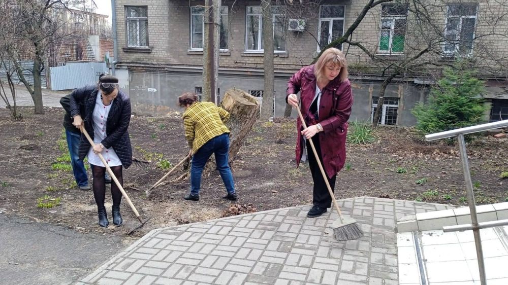 ������� ��������: �������, 30 �����, �� ���������� �������������� ������ �. ������� ��������� ������������� ���������