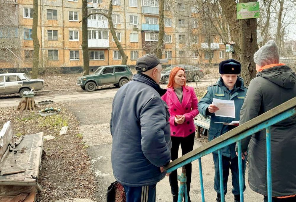 Иван Адамец: В Куйбышевском районе, представитель администрации района совместно с сотрудниками отделения надзорной...