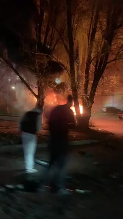 Александр Ходаковский: На кадрах последствия прилёта по мирному району Донецка