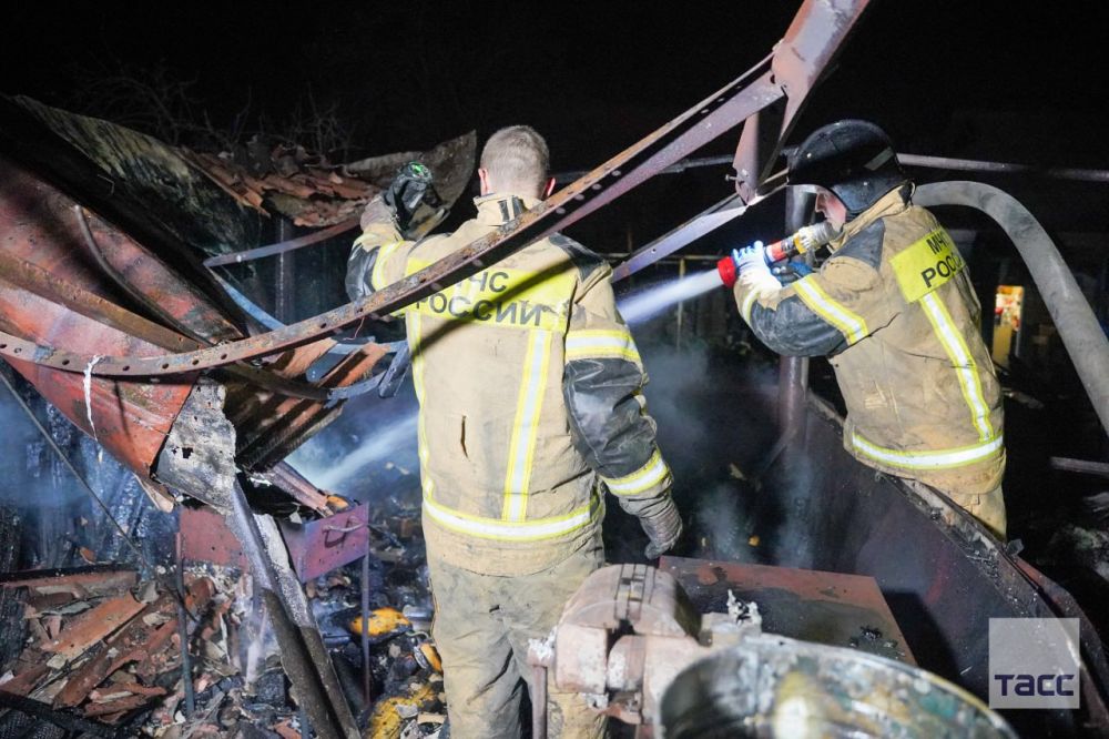 Двое детей и девять взрослых пострадали из-за обстрелов Донецка и Горловки со стороны ВСУ. Об этом в своем Telegram-канале сообщил глава республики Денис Пушилин