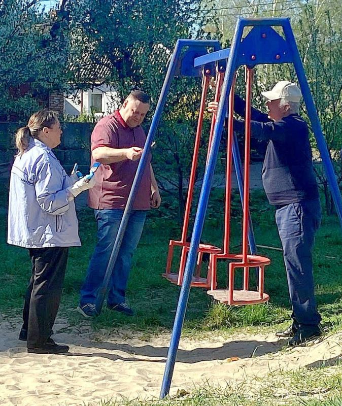 Иван Адамец: В Куйбышевском районе города Донецка состоялся общегородской субботник