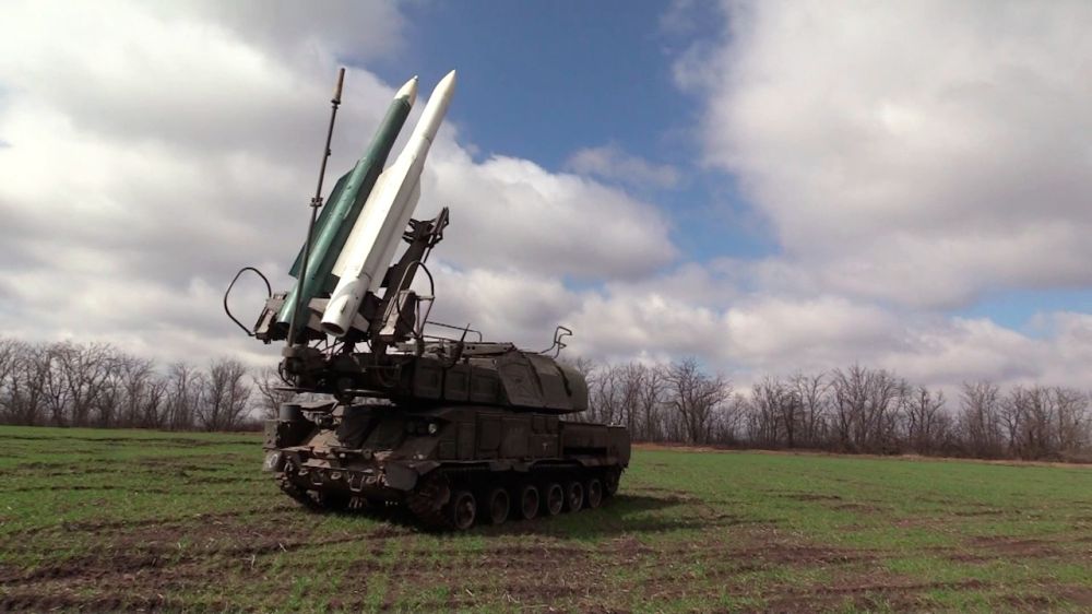 МО РФ показало кадры работы «Буков» на Южно-Донецком направлении