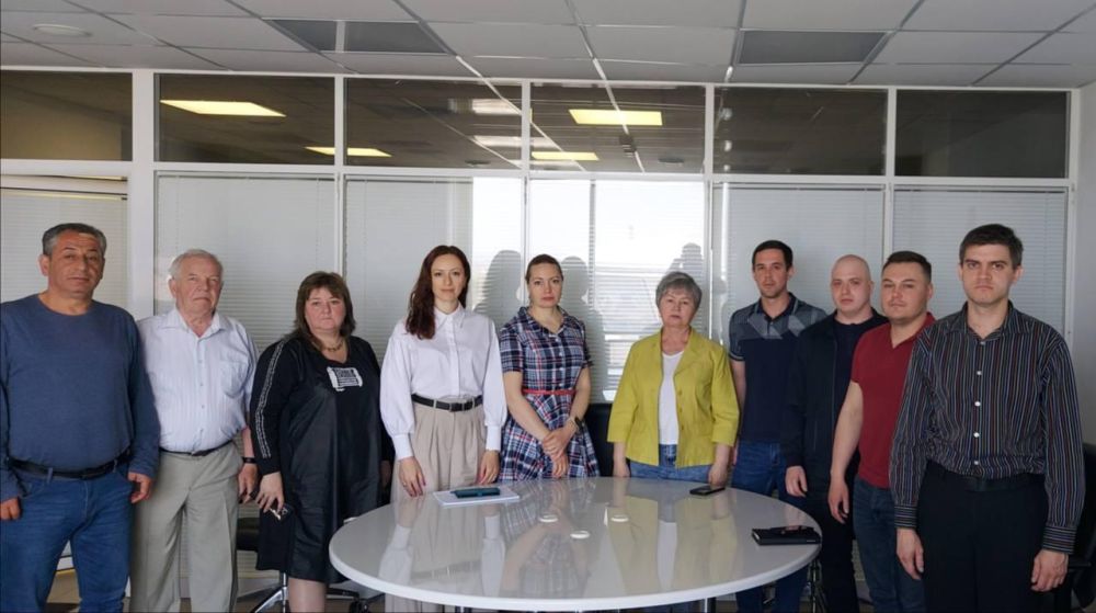 Совещание с представителями органов исполнительной власти и национально-культурных общественных объединений ДНР