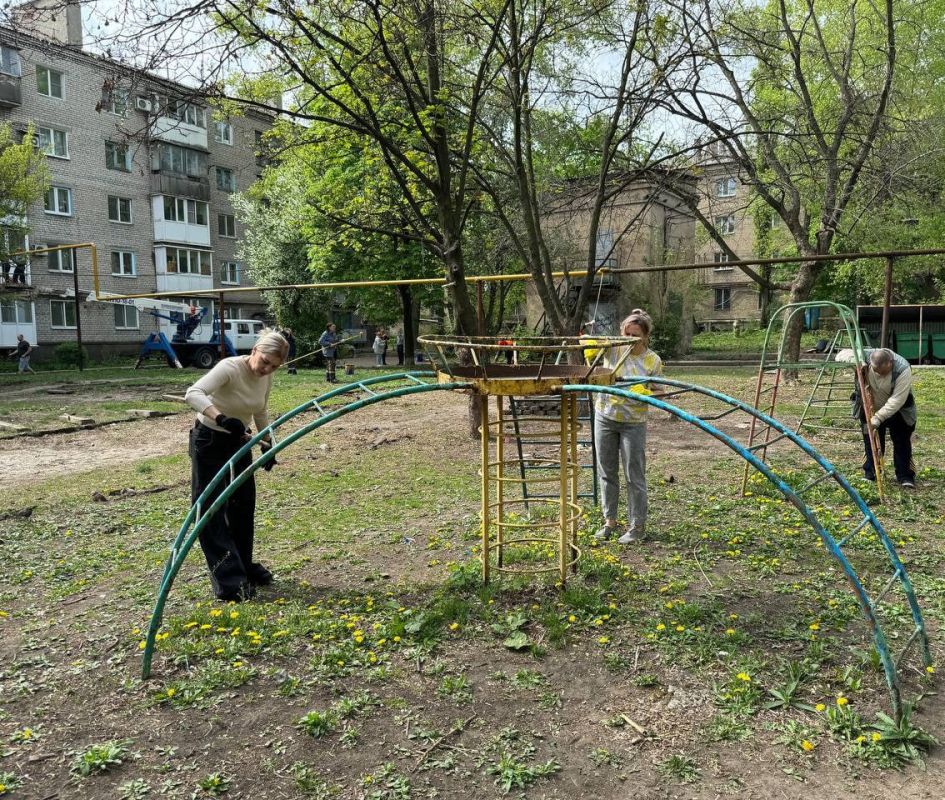 Иван Адамец: Сегодня,18 апреля, в рамках единого санитарного дня «Чистый четверг» и весеннего двухмесячника по...