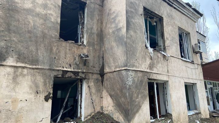 Восемь человек ранены в результате удара ВСУ по больнице в Горловке