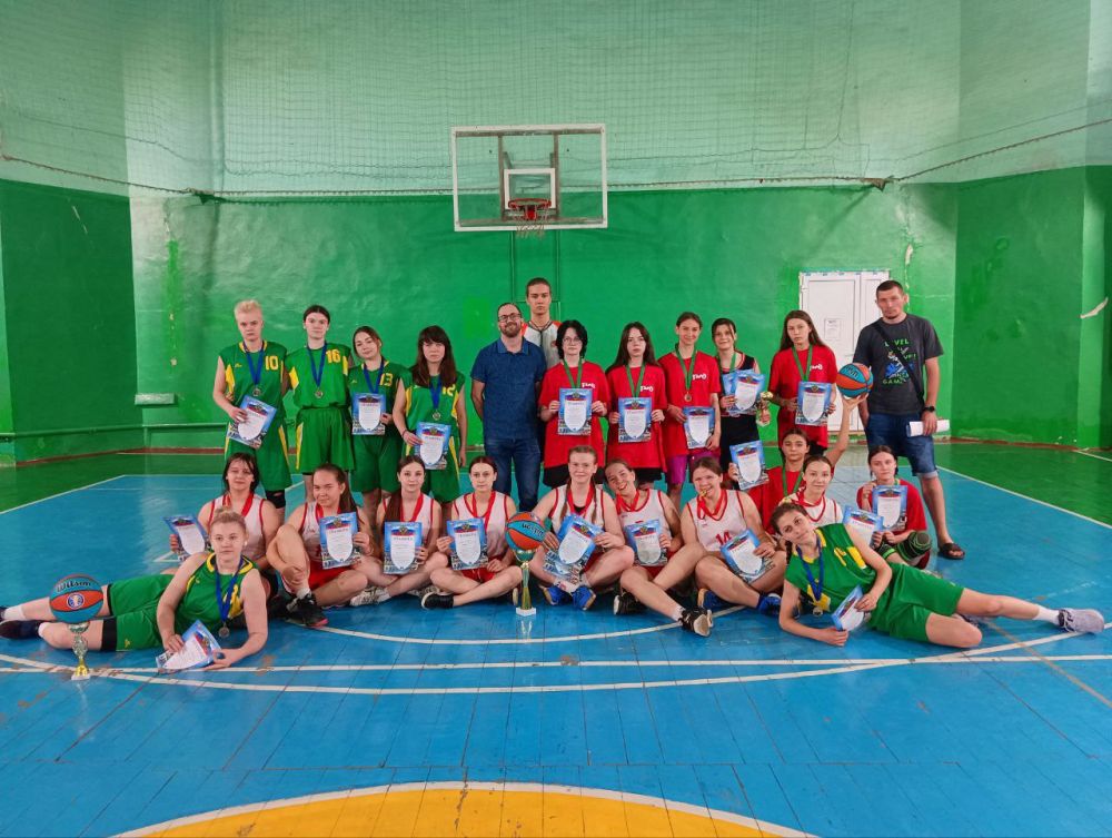 Юрий Мартынов: В Енакиево прошел Финал Спартакиады школьников Донецкой Народной Республики среди команд школьных спортивных...