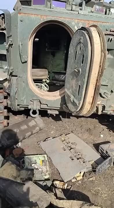 �������� � ������.. �������������� �� �� ����� �.�. ���������� (�������) �� ���������� ����������� ���������� ���������� ��� M2A2 ODS-SA Bradley ������������� ������������