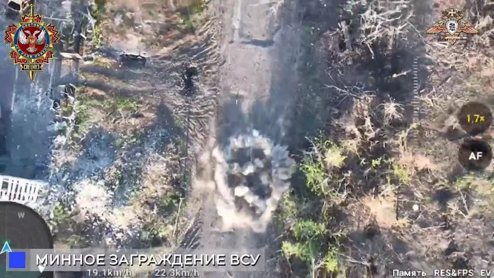 Борис Рожин: Операторы БПЛА 58 обСпН уничтожают мины противника