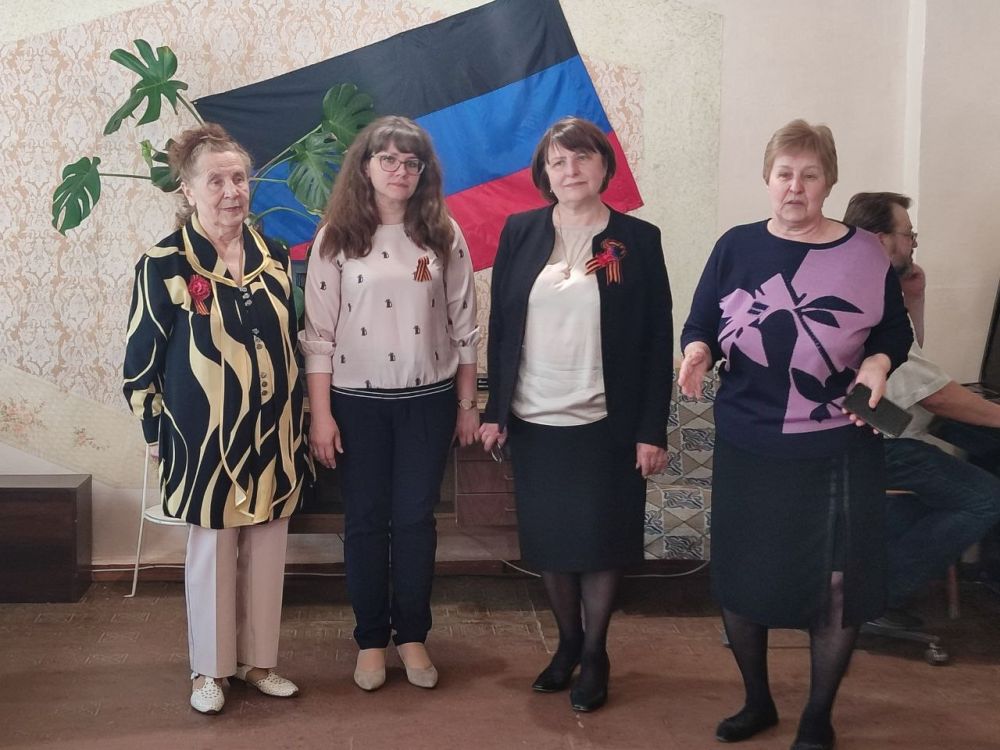 Иван Адамец: В преддверии Дня Победы в Великой Отечественной войне, на базе территориального Центра социальных (бытовых) услуг Куйбышевского района, состоялся праздничный концерт