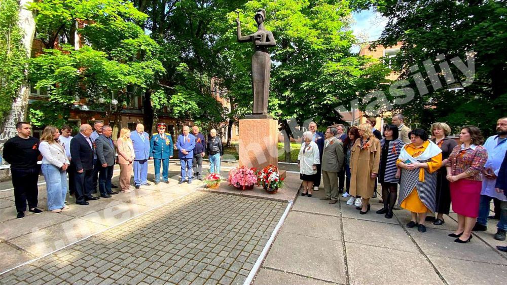 ������� ������: �������, 8 ���, � ����������� ������, ��������� ���� ���������� ������ � ��������� ������-�������...