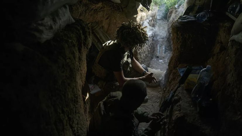 Pais: Киев перебросил в Харьков резервы с донецкого фронта