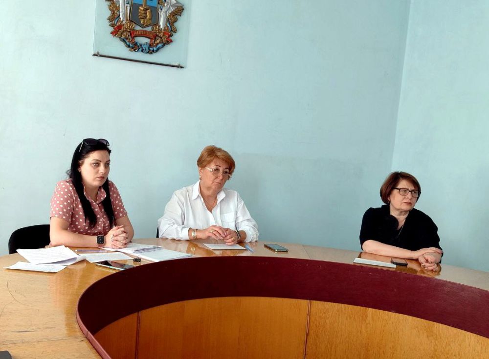 Иван Адамец: Сегодня в администрации Куйбышевского района состоялось заседание совета по вопросам защиты прав детей и социальной поддержки семей