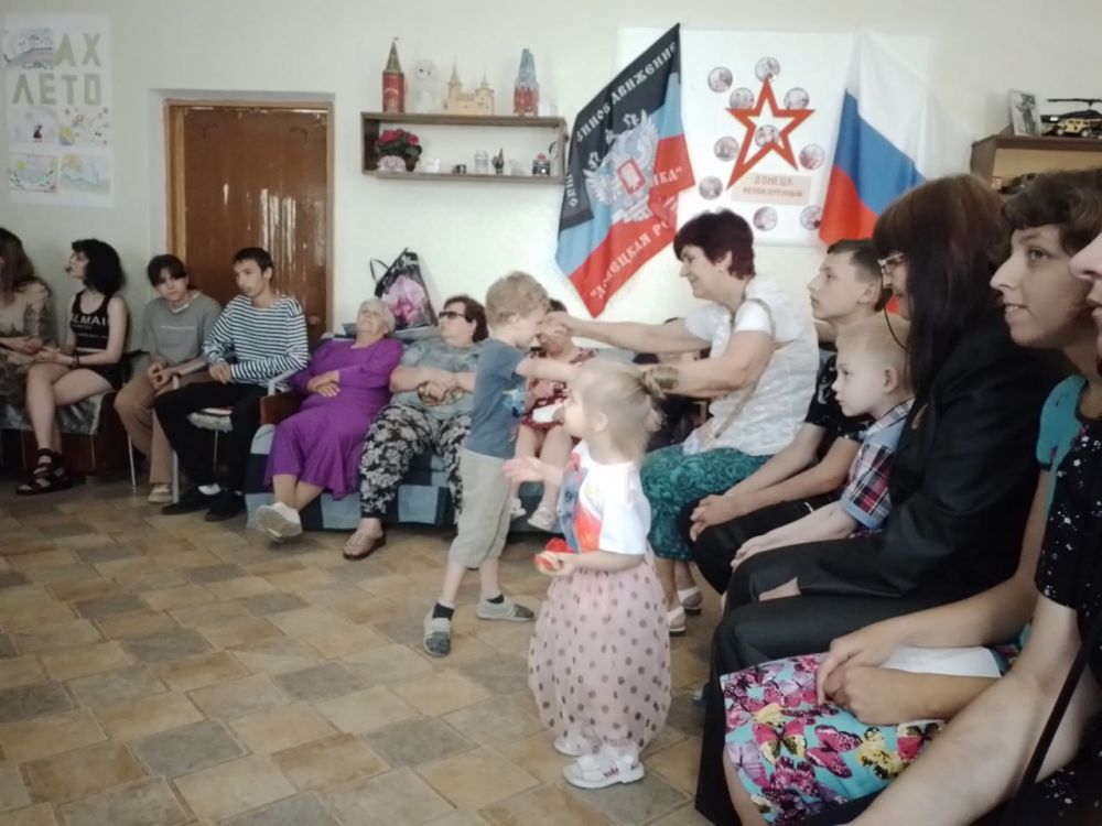 Юрий Будрин: Дети – наше будущее!. Сегодня, 1 июня 2024, в Кировском района г. онецка в общественной организации активных инвалидов "Донецкие зори"состоялось мероприятие, посвященное празднованию Международного Дня защиты детей