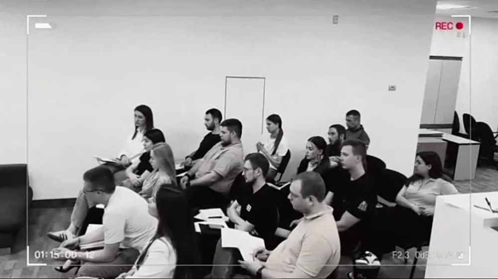 В сеть слили запись с видеокамер