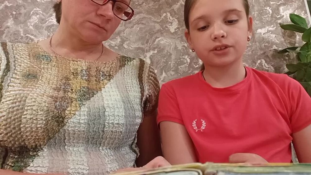 Иван Адамец: Номинация "1-4 классы". Третье место - обучающаяся 3 класса МБОУ "Школа № 46 г. онецка" Третье место -...