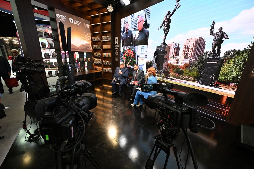 Денис Пушилин: Нельзя забывать ни об одной странице истории