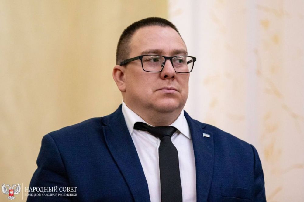 Андрей Крамар: Выражаю самые искренние и глубокие соболезнования родным и близким погибших в результате террористических атак ВСУ в Херсонской области и Луганской Народной Республике