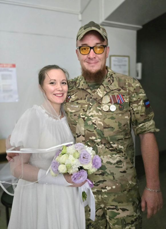 Дмитрий Огилец: В военном Донецке жизнь идёт своим чередом