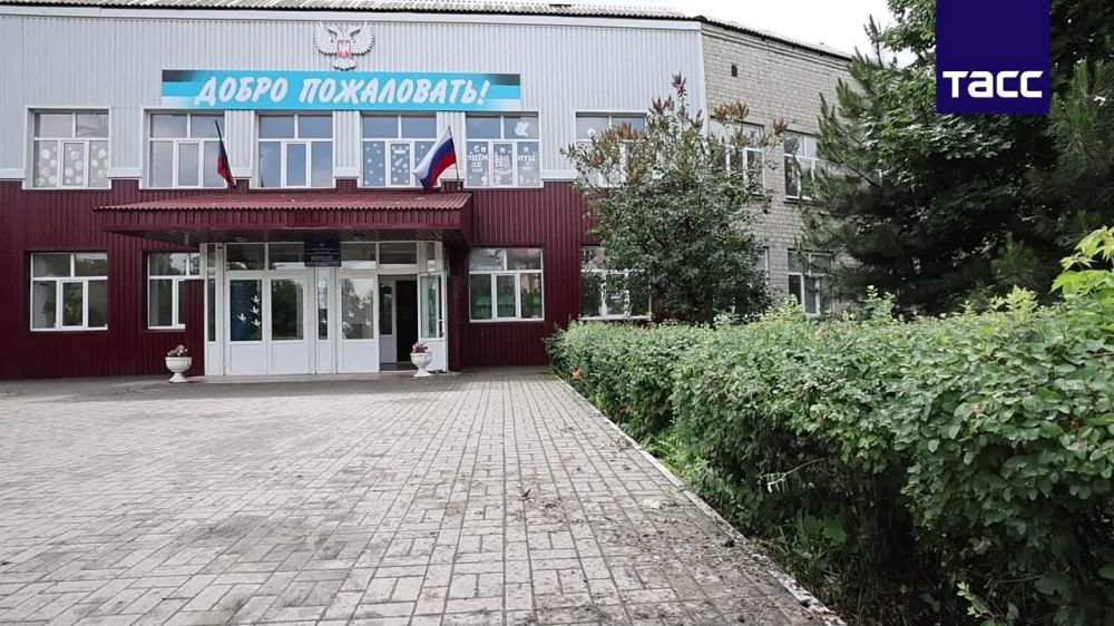 Последствия обстрела со стороны ВСУ Петровского района Донецка