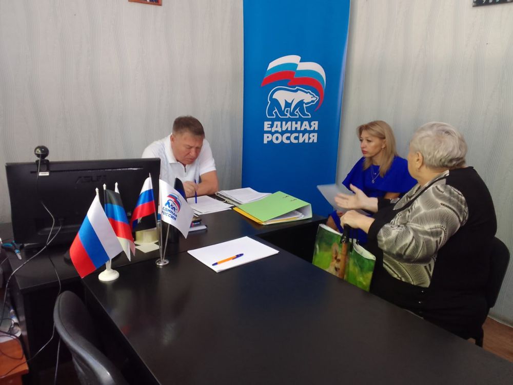 Юрий Будрин: Прием граждан. 21 июня 2024 года в Кировском районе г. онецка состоялся приём граждан в Общественной приемной Общественного Движения «Донецкая Республика» и Всероссийской политической партии Единая Россия