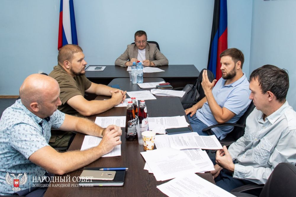 Сегодня на расширенном заседании профильного Комитета депутаты обсудили проект закона «О государственном регулировании...