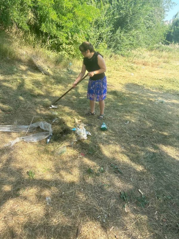 Иван Адамец: В рамках единого санитарного дня «Чистый четверг» в Куйбышевском районе прошёл экологический субботник