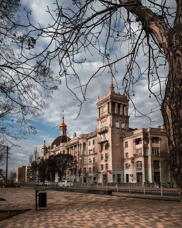 В Мариуполе всегда мирно уживались представители разных народов, — заявил врио главы городского округа Мариуполь Олег Моргун