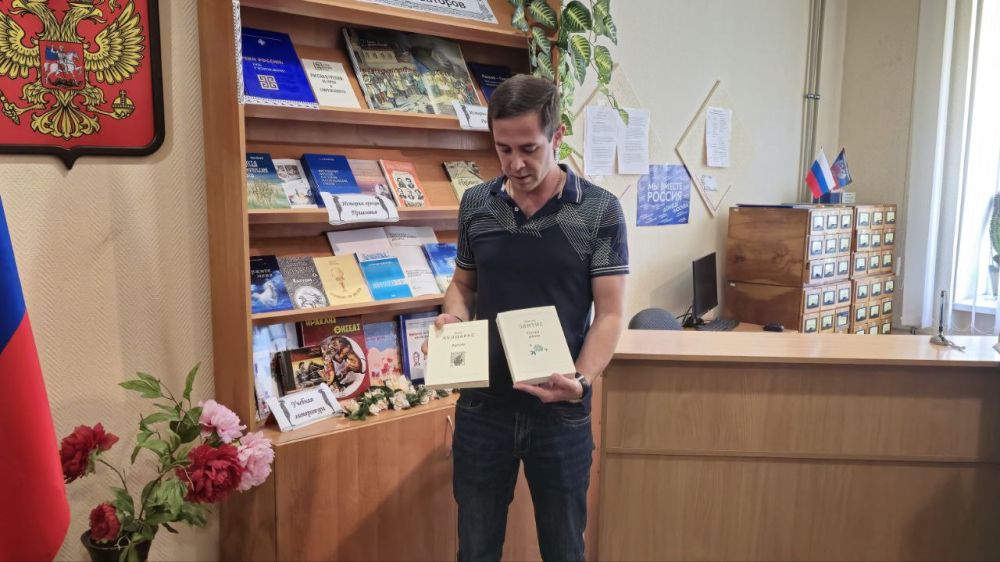 Иван Адамец: Книжно - иллюстративная выставка «Эти удивительные книги греческих авторов»