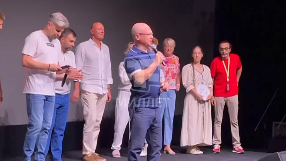 В Судаке на территории арт-кластера «Таврида» открылась студия «Юг.Кино», передаёт корреспондент телеканала «Миллет»