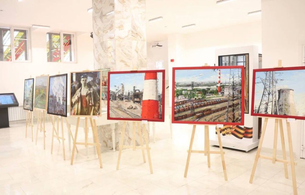 Александр Малькевич: Первая ступень: шедевры передвижной выставки Донецка поехали по стране!