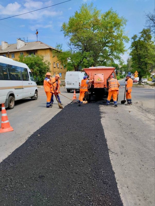 Михаил Меренков: Текущий ремонт дороги по улице Будённого
