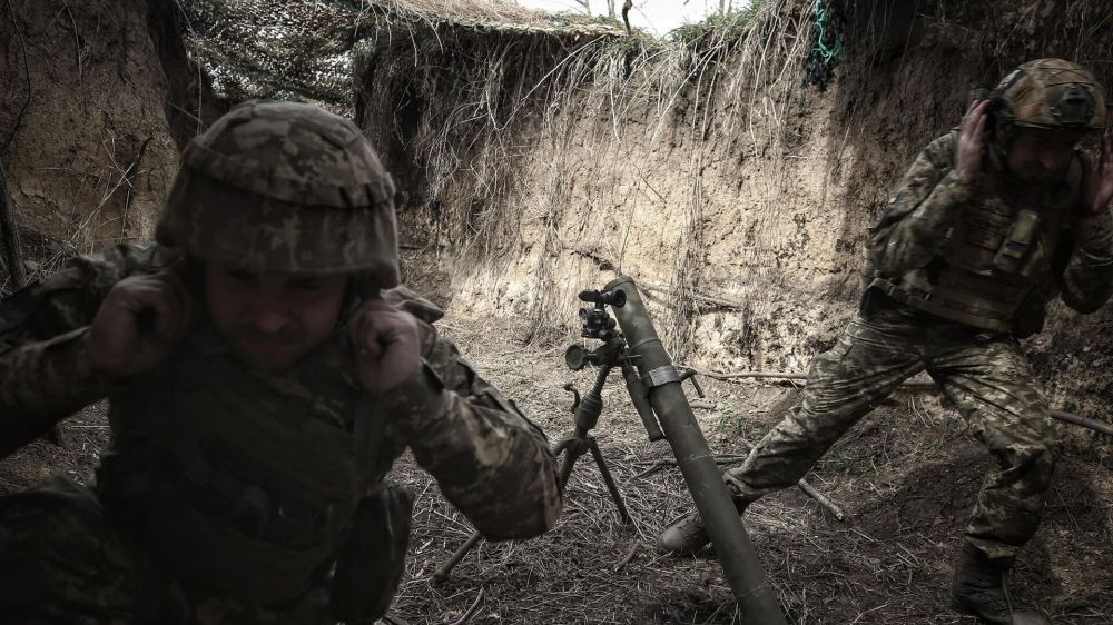 Казаков рассказал, как ВС РФ сжигают резервы ВСУ под Харьковом, посадив врага "на шпагат" под Донецком