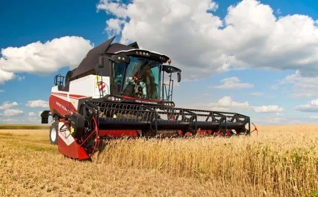 ДНР. В Донецкой Народной Республике обновляется парк сельскохозяйственной техники Министр агропромышленной политики и...