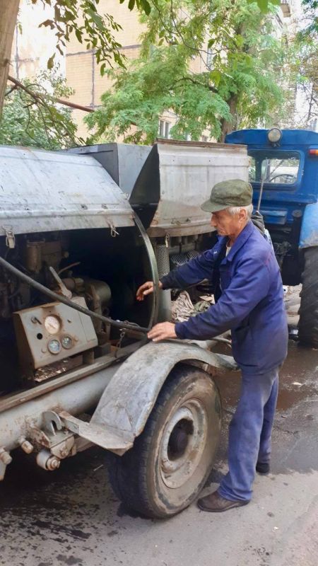 Михаил Меренков: Картина трудового дня жилищной организации Буденновского района 12 августа