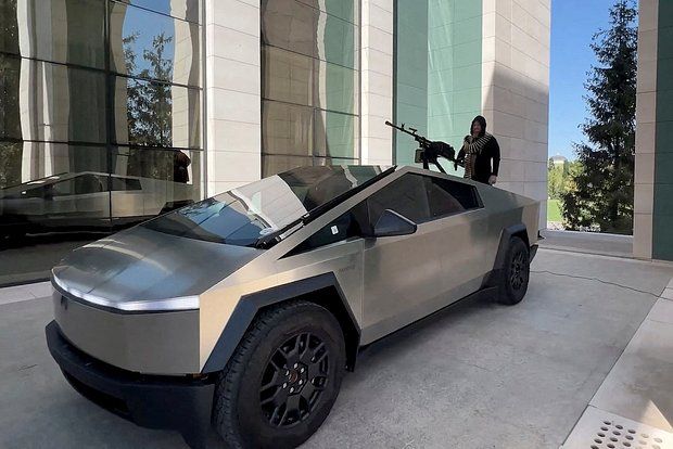 Милонов: Cybertruck Кадырова лучше продать и помочь российским бойцам в зоне СВО