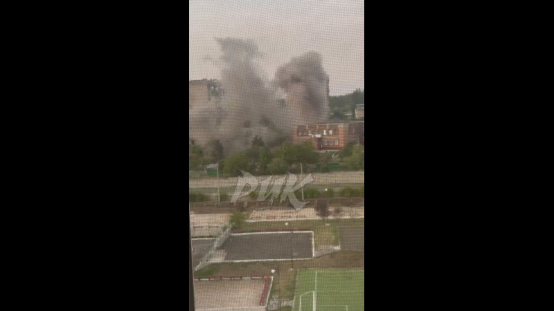 Натовские снаряды ВСУ разбили в Центрально-Городском районе Горловки здание детского сада и многоквартирный дом